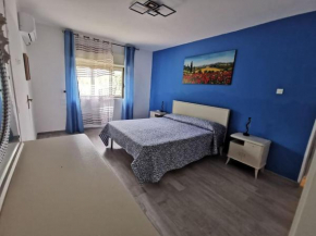 Casa vacanze Manzoni - Giardino in pieno centro Terrasini
